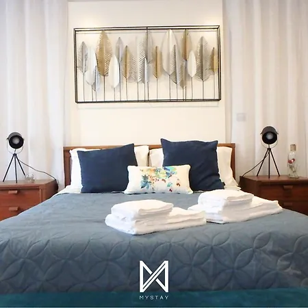 Aparthotel Mystay - Casa De Tent'tugal *