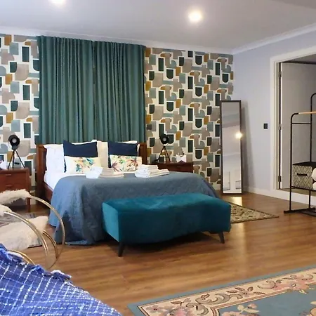 Casa De Tent'tugal 4* مونتمور-و-فلهو