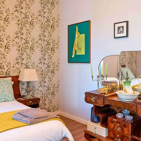 Casa De Tent'tugal 4* مونتمور-و-فلهو